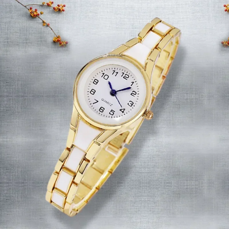 أزياء المرأة ساعة اليد الرقمية - مراجعة Luxury Ceramic Watch وسعره