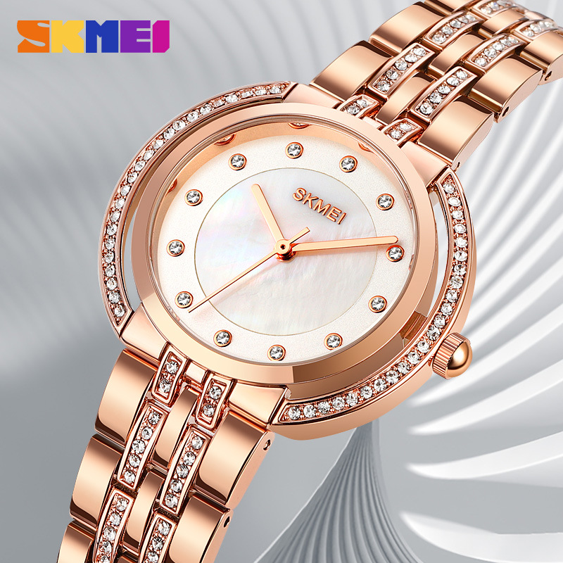 ساعات يد نسائية فاخرة بسوار من - مراجعة Analog Quartz Watch وسعره