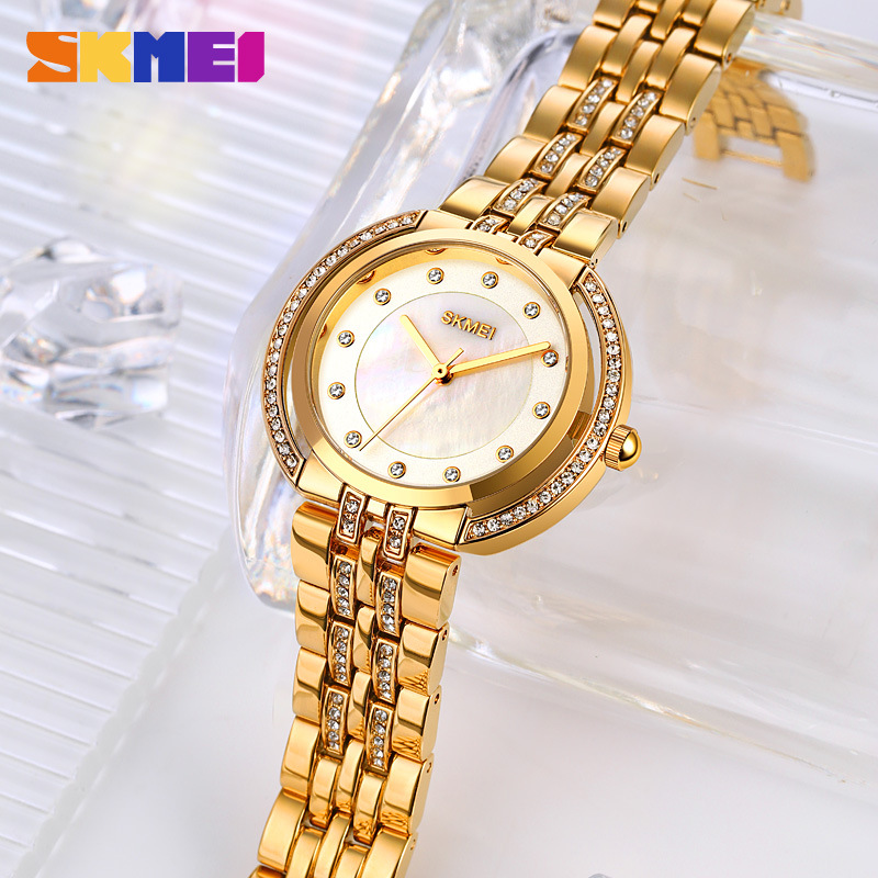 ساعات يد نسائية فاخرة بسوار من - مراجعة Analog Quartz Watch وسعره